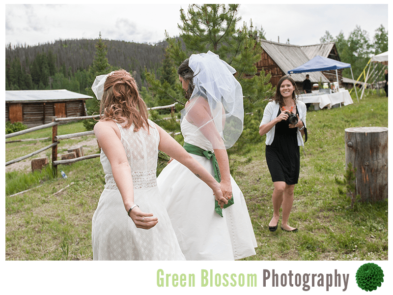 www.greenblossomphotography.com, Colorado LGBT wedding photo, mountain LBGT wedding photo