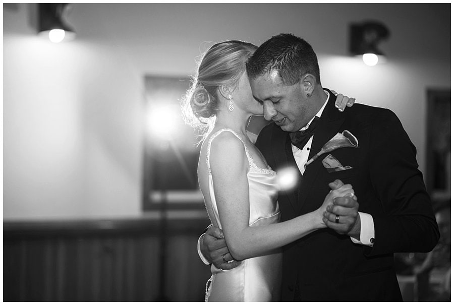 final dance for bride and groom at Deer Creek Valley Ranch wedding by Estes Park wedding photographer Jennie Crate