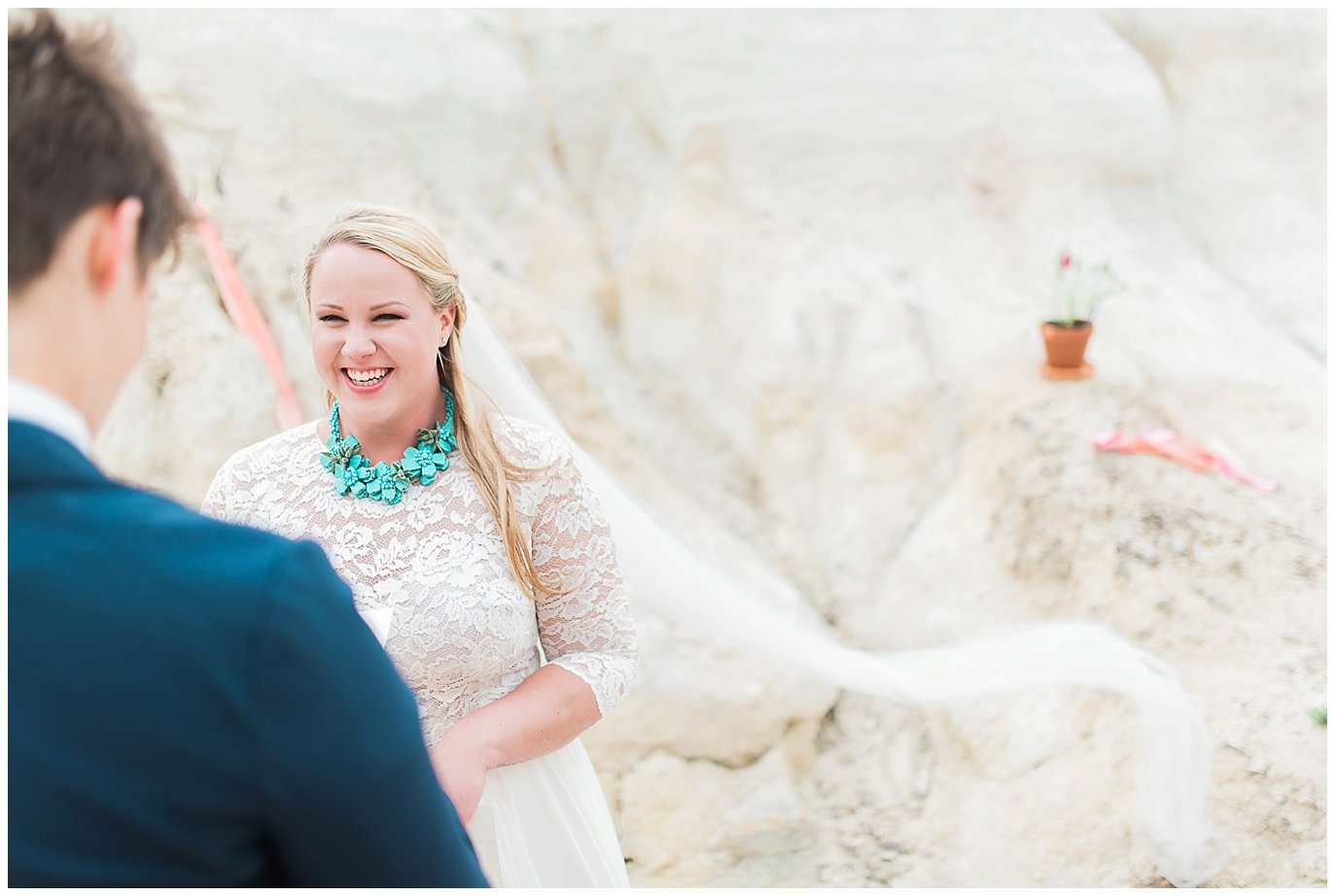 intimate vows at the colorado paint mines photo