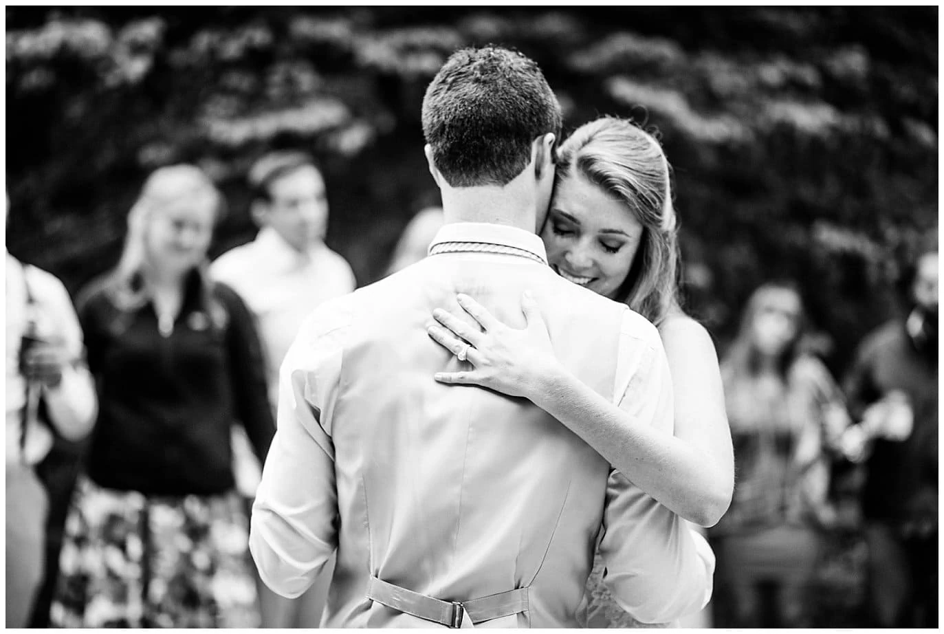 emotional first dance at Eureka Lodge Wedding by Cooper Mountain Wedding Photographer Jennie Crate