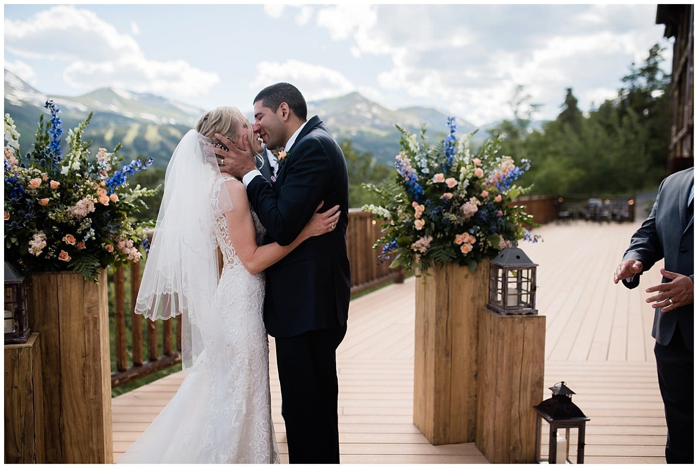 first kiss colorado mountain wedding photo