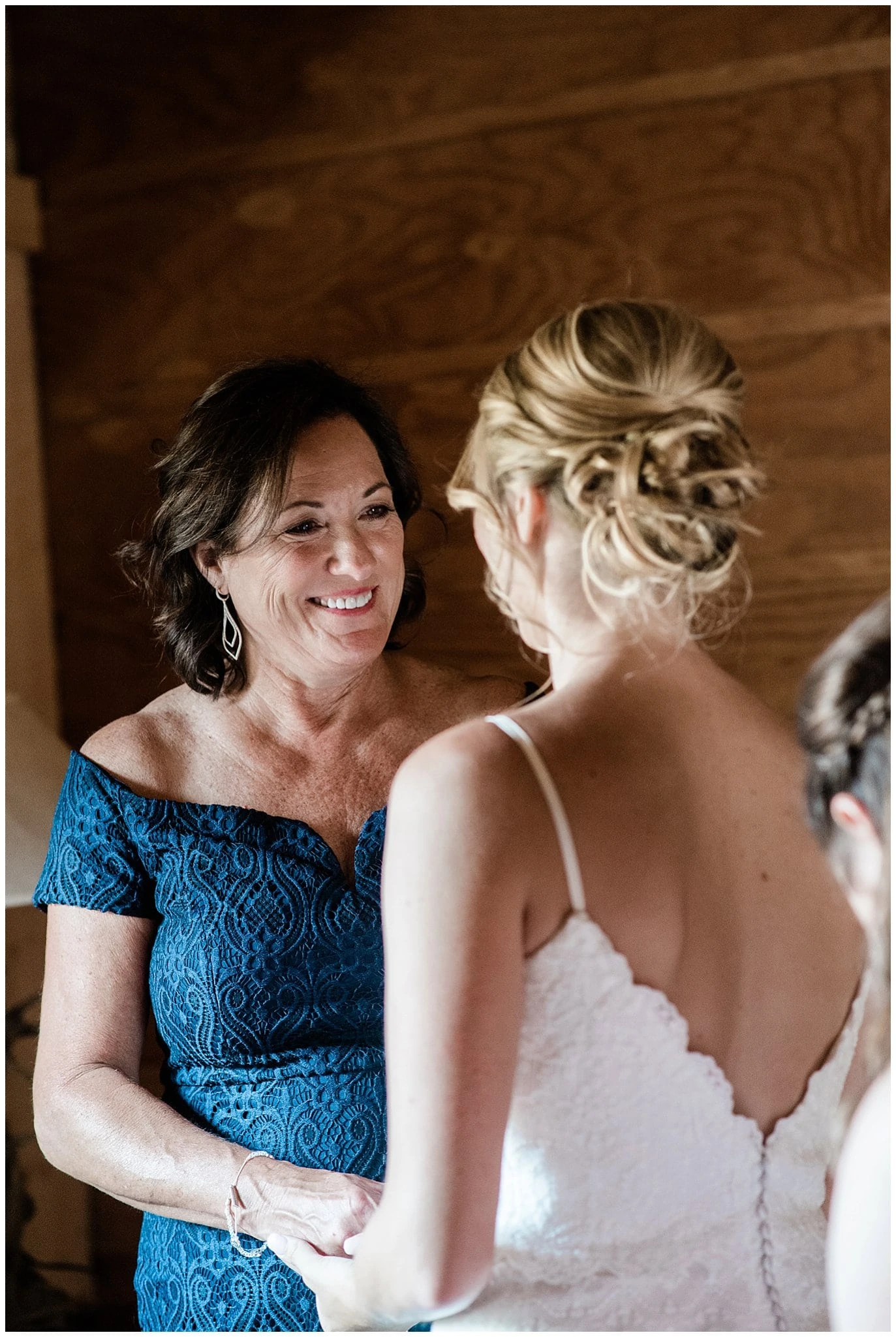mom and daughter on wedding day at Piney River Ranch wedding by Vail wedding photographer Jennie Crate photographer