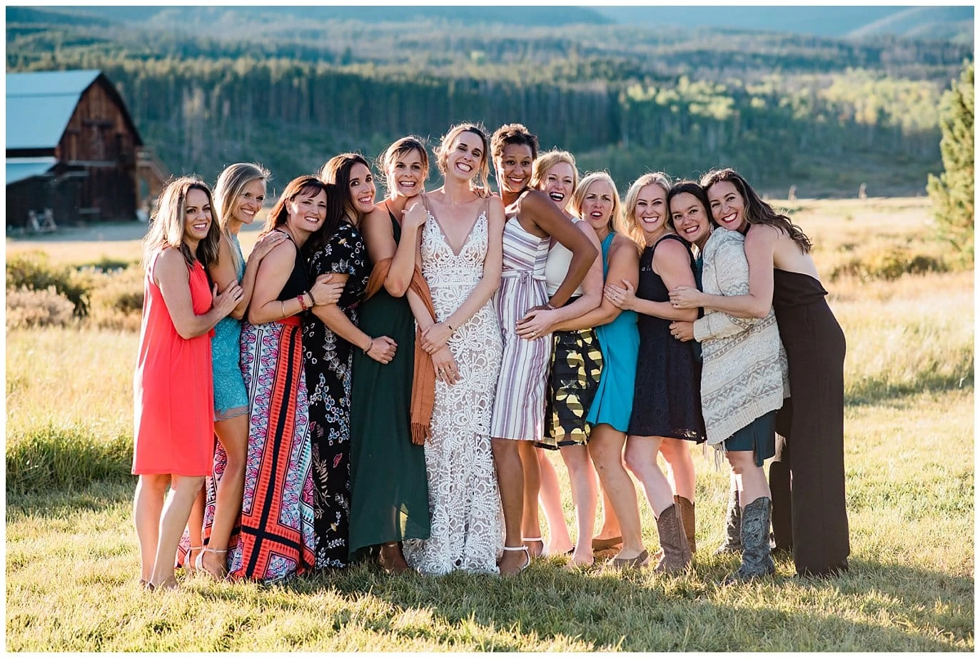 best girl friends at rowdy mountain wedding photo