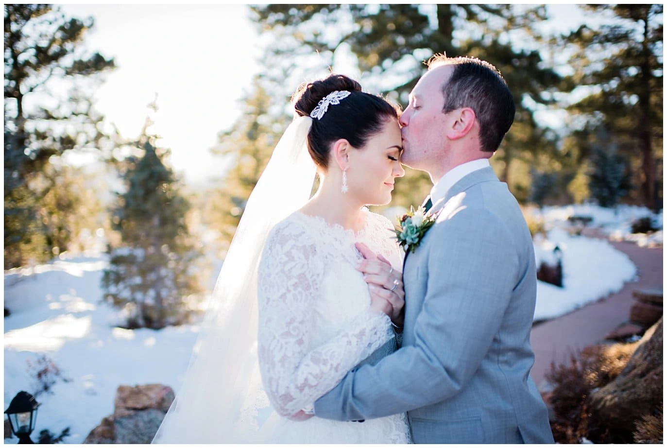 intimate wedding in Estes Park Colorado photo