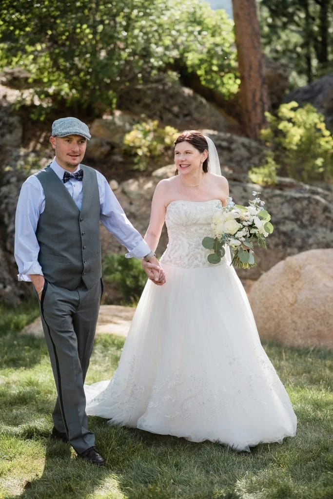 romantic Estes Park wedding photo