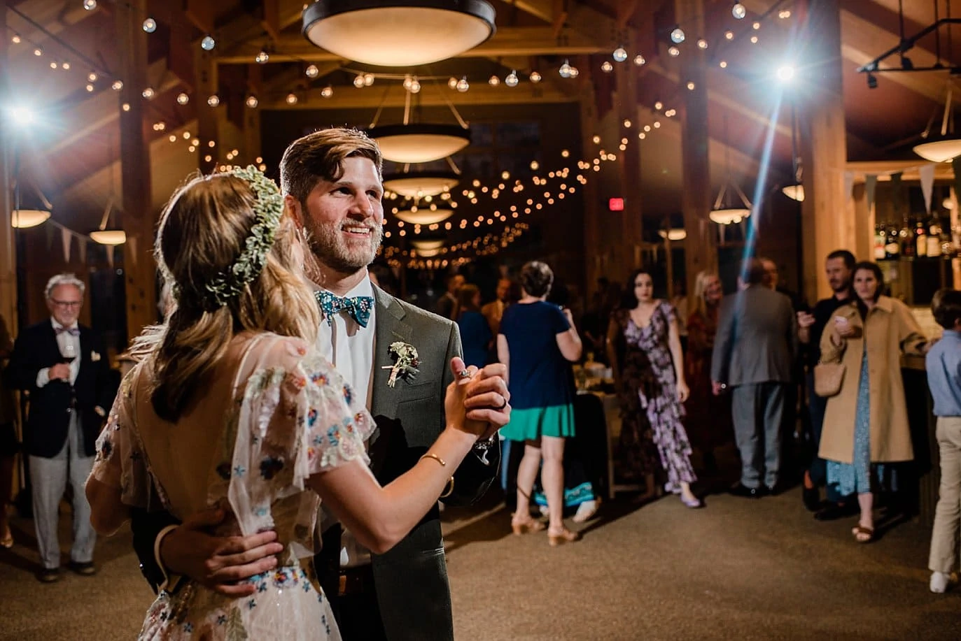 bride and groom first dance at Black Mountain lodge wedding by Keystone wedding photographer Jennie Crate Photographer
