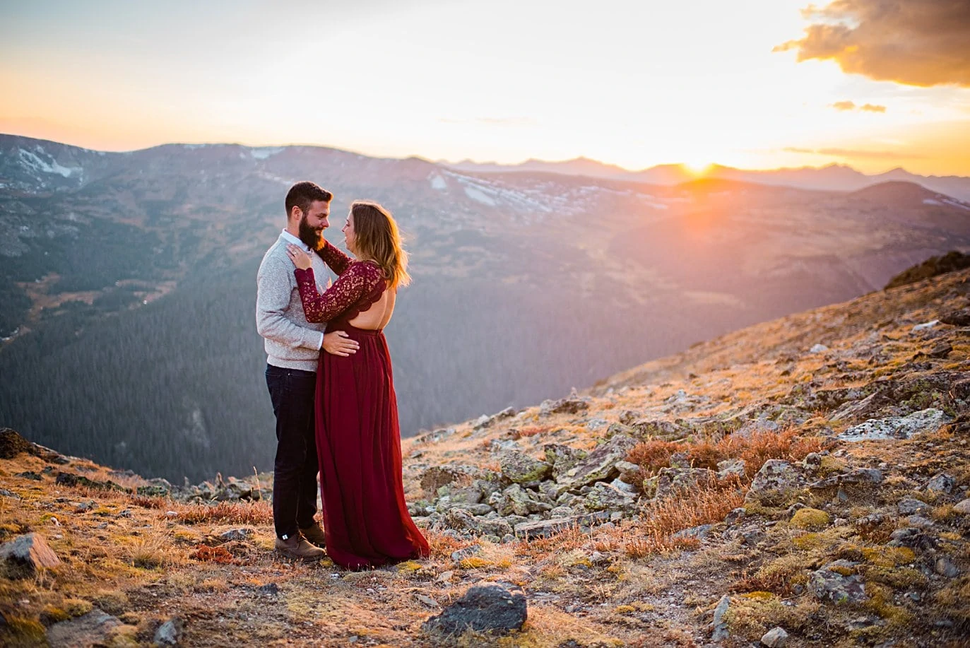 colorful sunset at top of trail ridge road by Grand Lake engagement photographer Jennie Crate