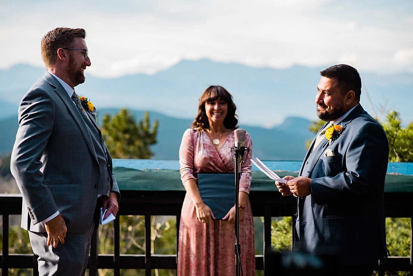beautiful views at Panorama point during LGBTQ wedding by Colorado LGBT photographer Jennie Crate
