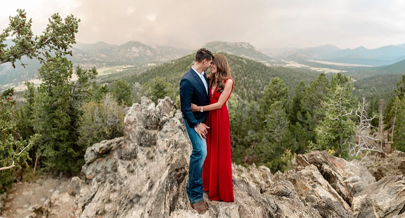 panoramic view of smokey park at Rocky Mountain National Park engagement by Lyons engagement photographer Jennie Crate